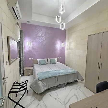 Ta' Stef's Suites San Lawrenz