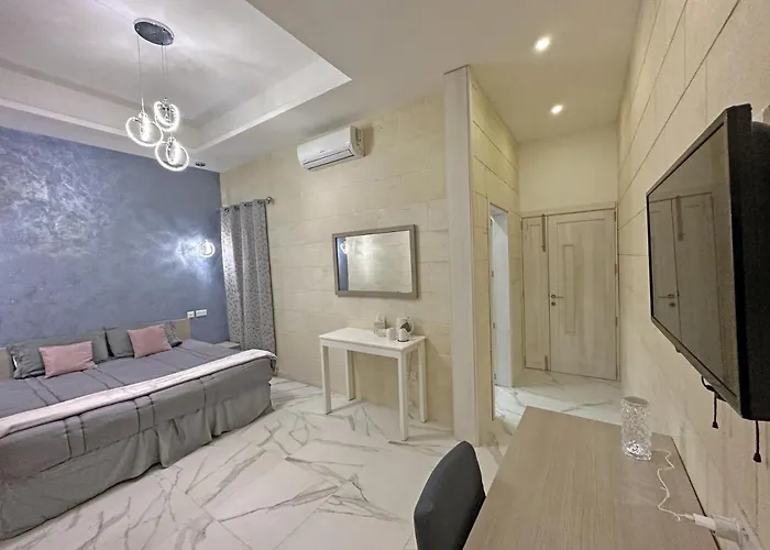 Apartamento Ta' Stef's Suites