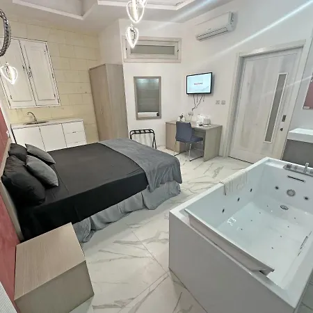 Lejlighed Ta' Stef's Suites *